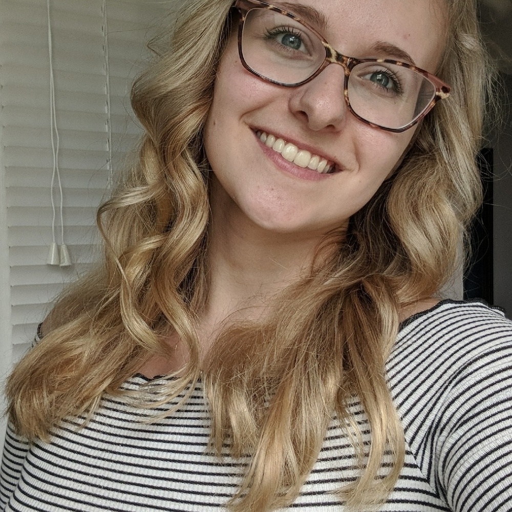 Meet your Posher, Jennifer